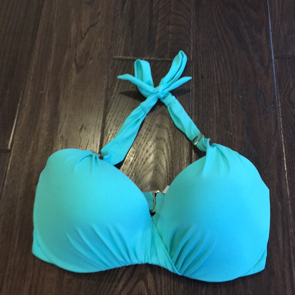 VS Underwire 32DD bikini top